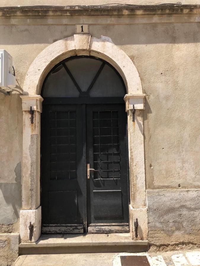 Appartement App Zora, Centar Senj à Senj  Extérieur photo
