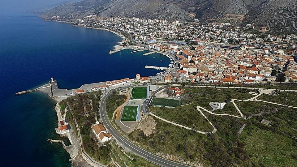 Appartement App Zora, Centar Senj à Senj  Extérieur photo