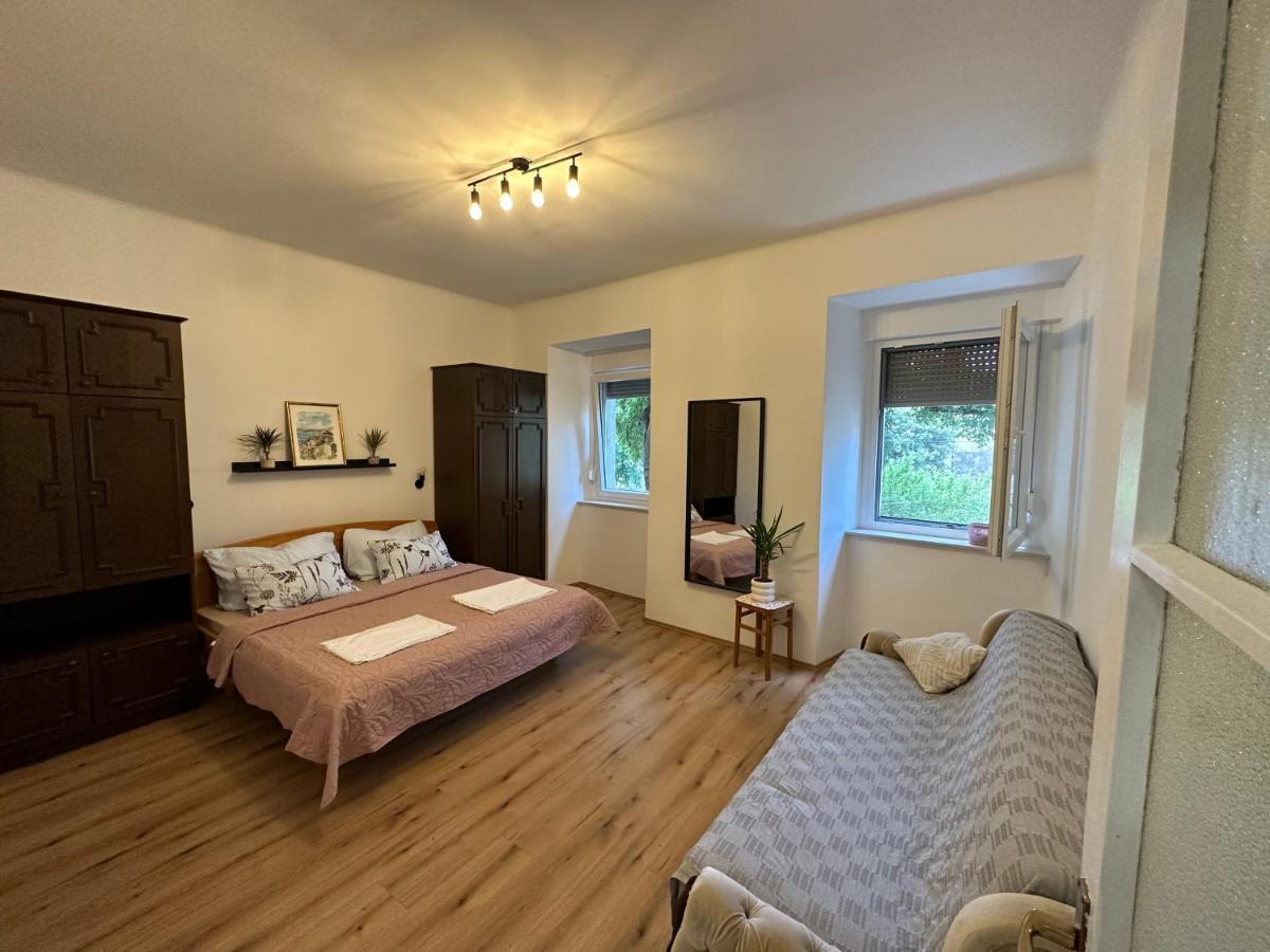 Appartement App Zora, Centar Senj à Senj  Extérieur photo